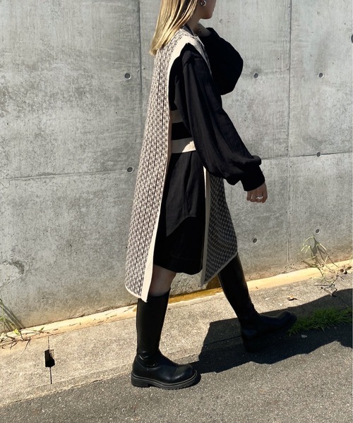 y/m by RIKA（イムバイリカ）の「バルキージャガードロングベスト（ベスト・レディース・ベージュ/オリーブ/アイボリー・FREE）」の19枚目の写真