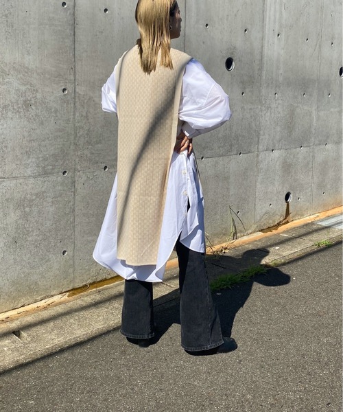 y/m by RIKA（イムバイリカ）の「バルキージャガードロングベスト（ベスト・レディース・ベージュ/オリーブ/アイボリー・FREE）」の7枚目の写真