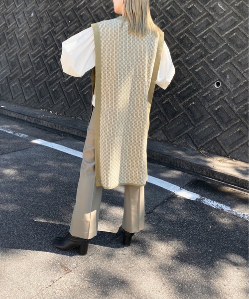 y/m by RIKA（イムバイリカ）の「バルキージャガードロングベスト（ベスト・レディース・ベージュ/オリーブ/アイボリー・FREE）」の21枚目の写真