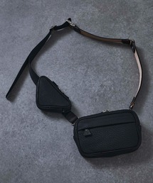 本革ダブルスクエアボディーポーチ