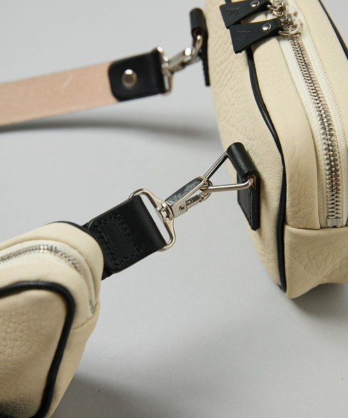 CITY TOKYO（シティトウキョウ）の「本革ダブルスクエアボディーポーチ（ショルダーバッグ・レディース・ホワイト/ブラック・FREE）」の9枚目の写真