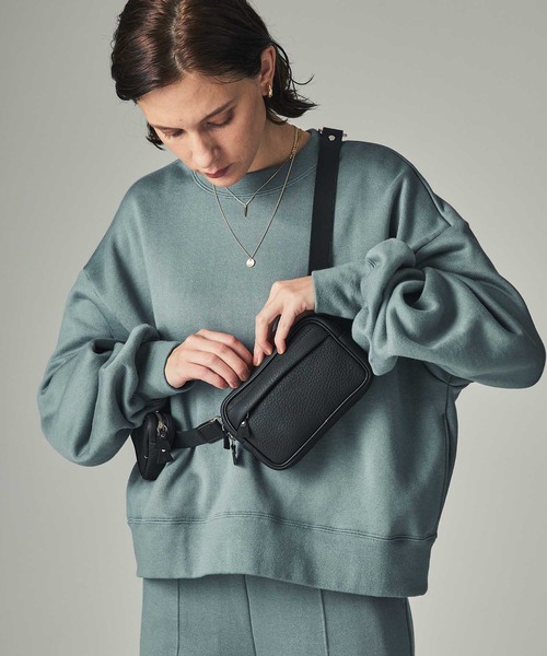 CITY TOKYO（シティトウキョウ）の「本革ダブルスクエアボディーポーチ（ショルダーバッグ・レディース・ホワイト/ブラック・FREE）」の16枚目の写真