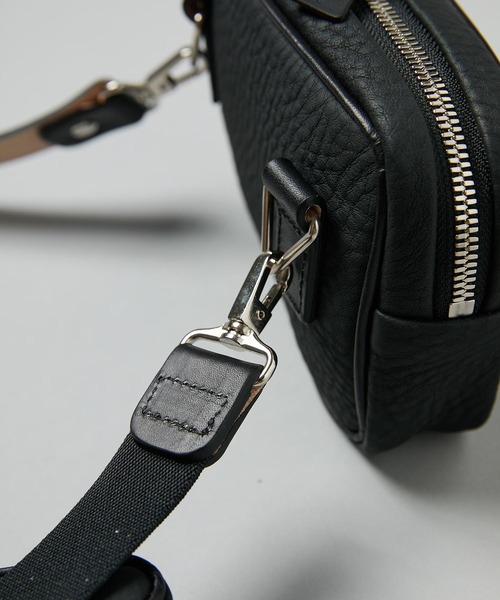 CITY TOKYO（シティトウキョウ）の「本革ダブルスクエアボディーポーチ（ショルダーバッグ・レディース・ホワイト/ブラック・FREE）」の21枚目の写真