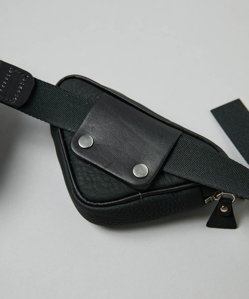 CITY TOKYO（シティトウキョウ）の「本革ダブルスクエアボディーポーチ（ショルダーバッグ・レディース・ホワイト/ブラック・FREE）」の22枚目の写真