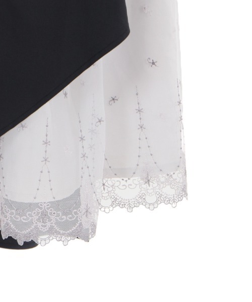 axes femme POETIQUE（アクシーズファムポエティック）の「レースアシメトレンチＳＫ（スカート・レディース・ブラック/チャコール/ラベンダー・MEDIUM）」の20枚目の写真