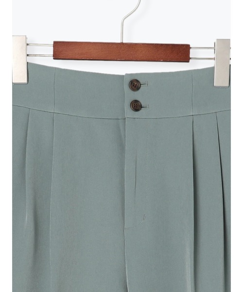 Te chichi（テチチ）の「ダブルクロスタックテーパードパンツ（その他パンツ・レディース・ブラック/グリーン/ベージュ・SMALL/MEDIUM）」の18枚目の写真