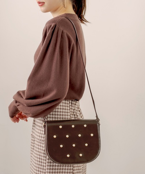 OLIVE des OLIVE（オリーブデオリーブ）の「パールフラップバッグ（ショルダーバッグ・レディース・ダークブラウン/ブラック/オフホワイト・FREE）」の19枚目の写真