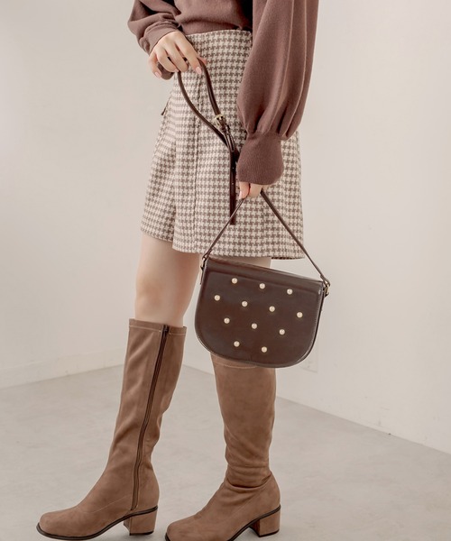 OLIVE des OLIVE（オリーブデオリーブ）の「パールフラップバッグ（ショルダーバッグ・レディース・ダークブラウン/ブラック/オフホワイト・FREE）」の5枚目の写真