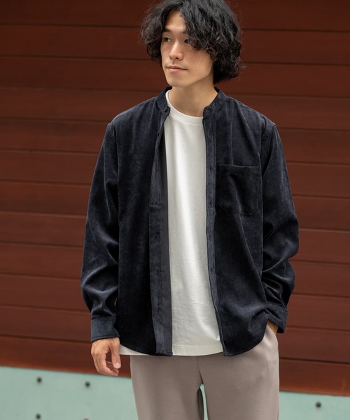 ITEMS URBANRESEARCH(アイテムズ アーバンリサーチ)の「コーデュロイ スタンドカラーシャツ(シャツ/ブラウス・メンズ・チャコールグレー/ブラック/オフホワイト/グリーン・MEDIUM/LARGE)」の1枚目の写真