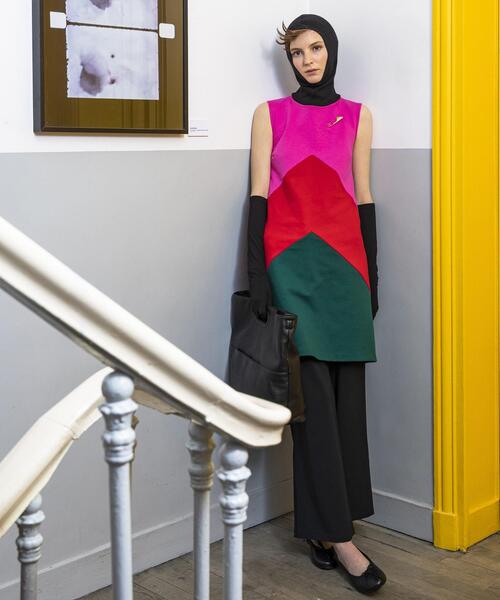 agnes b.（アニエスベー）の「J617 ROBE グラフィカルカラーミニドレス（ワンピース・レディース・グリーン・3/2/1）」の8枚目の写真