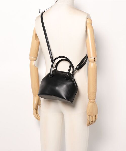 ALTROSE（アルトローズ）の「2WAYミニボストン　[シグマ]（ボストンバッグ・レディース・グリーン/ブラック/マスタード/ベージュ・FREE）」の5枚目の写真