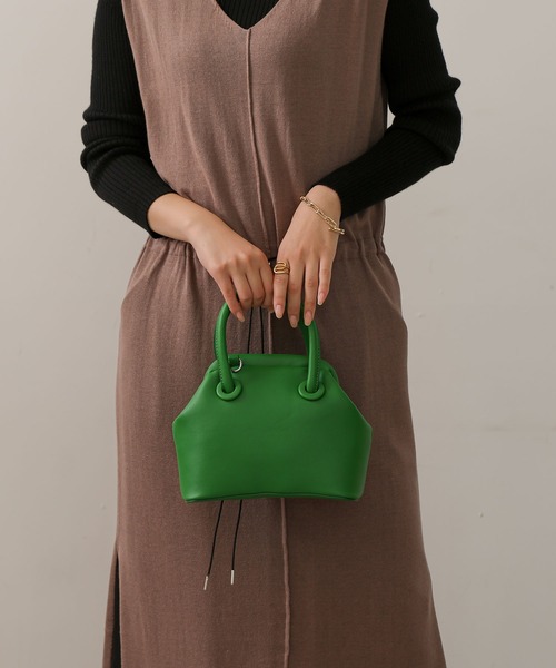 ALTROSE（アルトローズ）の「2WAYミニボストン　[シグマ]（ボストンバッグ・レディース・グリーン/ブラック/マスタード/ベージュ・FREE）」の18枚目の写真