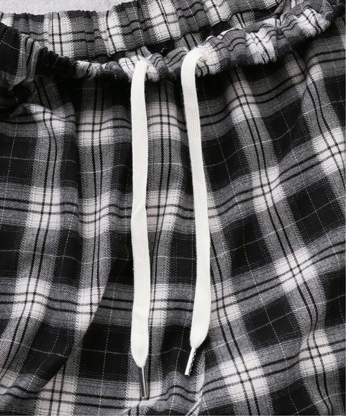 JOINT WORKS(ジョイントワークス)の「JW-PLAID EASY パンツ(その他パンツ・メンズ・ホワイト/レッド・MEDIUM/LARGE)」の17枚目の写真