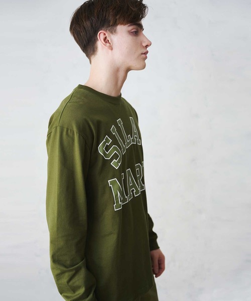 SILAS(サイラス)の「COLLEGE LOGO LS TEE サイラスカレッジロゴロンT(Tシャツ/カットソー・メンズ・ネイビー/ホワイト/ブラック/オリーブ・MEDIUM/X-LARGE/LARGE)」の15枚目の写真