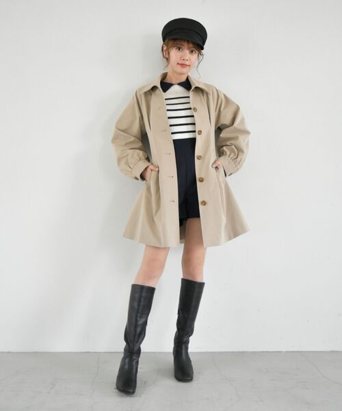 MAJESTIC LEGON(マジェスティックレゴン)の「スタイルアップステンカラーコート(ステンカラーコート・レディース・ブラック/ベージュ/アイボリー/ピンク・SMALL/MEDIUM)」の5枚目の写真