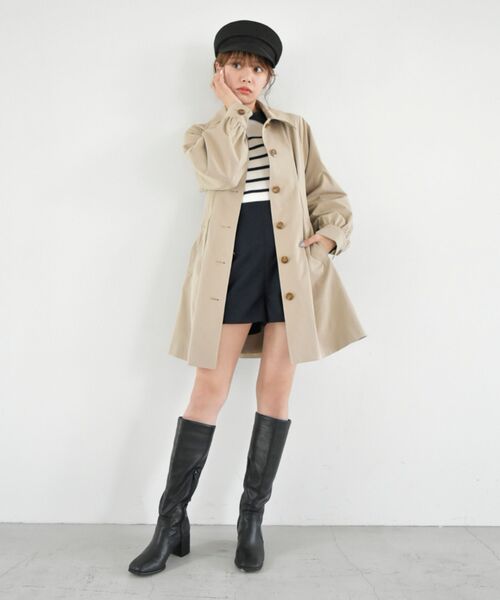 MAJESTIC LEGON(マジェスティックレゴン)の「スタイルアップステンカラーコート(ステンカラーコート・レディース・ブラック/ベージュ/アイボリー/ピンク・SMALL/MEDIUM)」の9枚目の写真