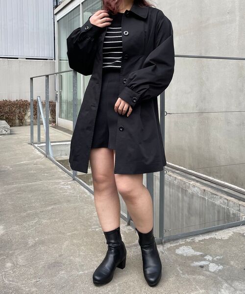 MAJESTIC LEGON(マジェスティックレゴン)の「スタイルアップステンカラーコート(ステンカラーコート・レディース・ブラック/ベージュ/アイボリー/ピンク・SMALL/MEDIUM)」の8枚目の写真