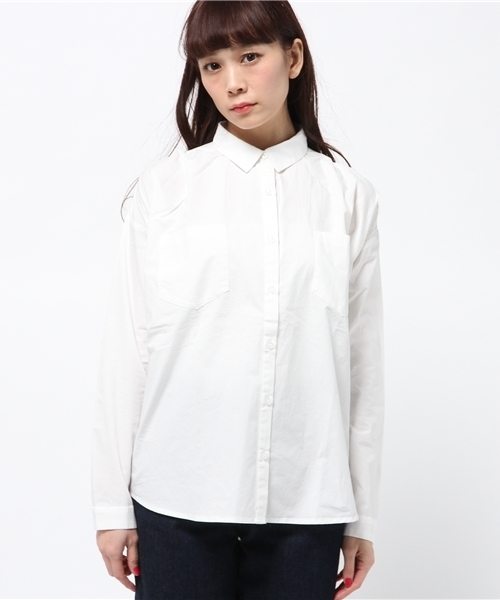 LBC（エルビーシー）の「コットン60ブロードチュニック（シャツ/ブラウス・レディース・ホワイト/オフホワイト/ネイビー・LARGE/MEDIUM）」の2枚目の写真