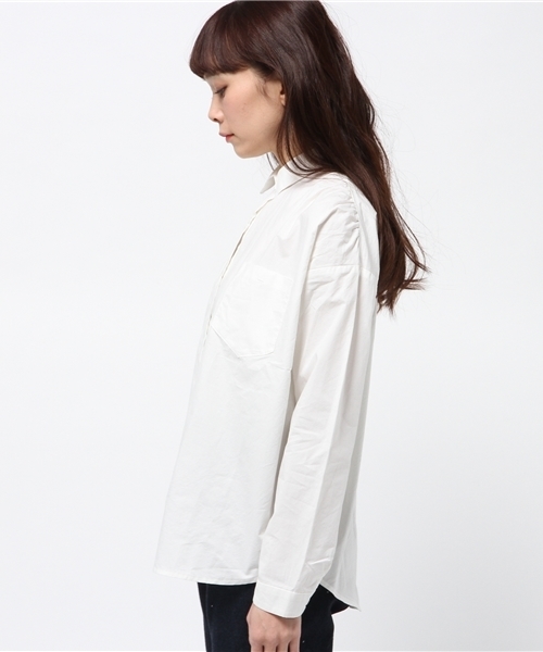 LBC（エルビーシー）の「コットン60ブロードチュニック（シャツ/ブラウス・レディース・ホワイト/オフホワイト/ネイビー・LARGE/MEDIUM）」の4枚目の写真