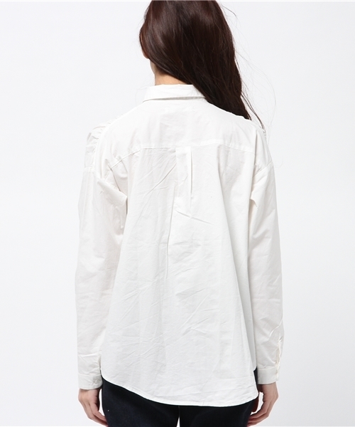 LBC（エルビーシー）の「コットン60ブロードチュニック（シャツ/ブラウス・レディース・ホワイト/オフホワイト/ネイビー・LARGE/MEDIUM）」の5枚目の写真