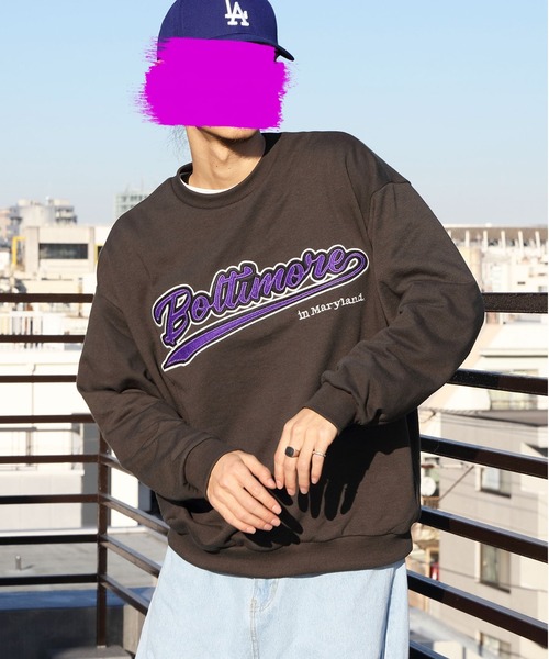 8(eight)(エイト)の「カレッジ刺繍スウェット(スウェット・メンズ・アッシュグレー/ブラック/ブルー/ライトグリーン/その他1/その他2・LARGE/MEDIUM)」の2枚目の写真