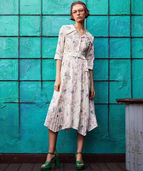 REDYAZEL(レディアゼル)の「ストーム付厚底サンダル(サンダル・レディース・ネイビー/グリーン・SMALL/MEDIUM/LARGE)」の13枚目の写真
