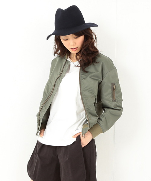 Ray BEAMS(レイビームス)の「【sweet 4月号掲載】RBS / ドロップショルダー MA-1(その他アウター・レディース・オリーブ/ネイビー・0/1)」の2枚目の写真