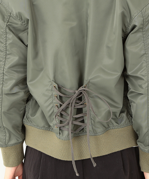 Ray BEAMS(レイビームス)の「【sweet 4月号掲載】RBS / ドロップショルダー MA-1(その他アウター・レディース・オリーブ/ネイビー・0/1)」の5枚目の写真