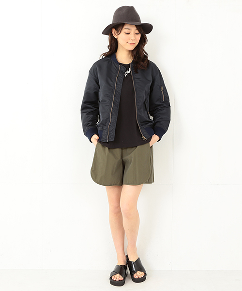 Ray BEAMS(レイビームス)の「【sweet 4月号掲載】RBS / ドロップショルダー MA-1(その他アウター・レディース・オリーブ/ネイビー・0/1)」の3枚目の写真