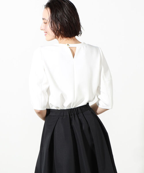 NOLLEY’S Sophi(ノーリーズソフィ)の「ダンボールプルオーバーカットソー(Tシャツ/カットソー・レディース・ホワイト/ブラック/ベージュ・38/36)」の18枚目の写真