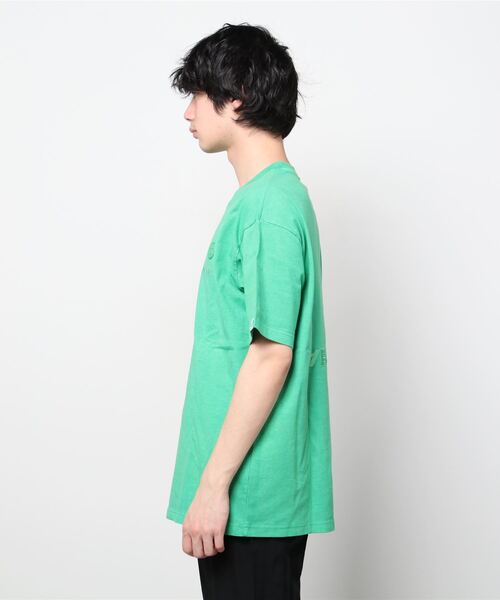 AAPE BY A BATHING APE(エーエイプバイアベイシングエイプ)の「AAPE NOW SHORT SLEEVE TEE(Tシャツ/カットソー・メンズ・パープル系その他2/グリーン系その他7/ブラック/ブルー系その他/グレー系その他3・X-LARGE/MEDIUM/LARGE/SMALL/XX-LARGE)」の6枚目の写真