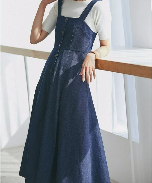 &. NOSTALGIA（アンドドットノスタルジア）の「デニムジャンバースカート（ジャンパースカート・レディース・ベージュ/インディゴブルー・FREE）」の2枚目の写真