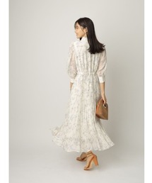 【新品】JUSGLITTY ジャスグリッティー 7分袖ボウタイプリーツワンピース JUSGLITTY(ジャスグリッティー)の「7分袖ボウタイプリーツ