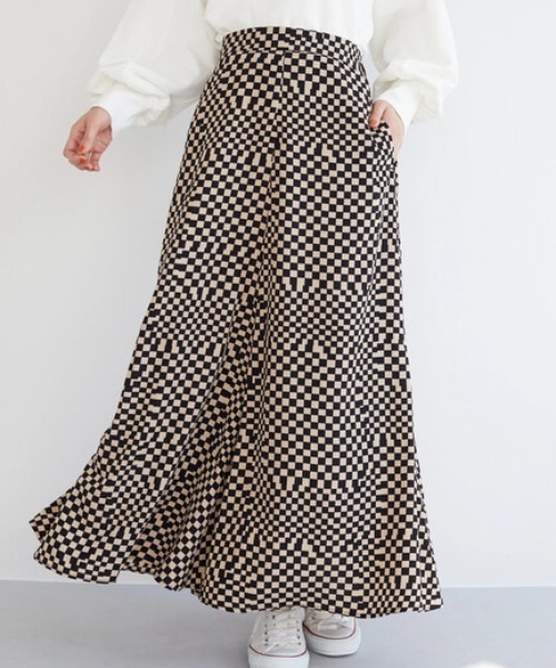 Green　Parks（グリーンパークス）の「・SUGAR SPOON チェッカーptマーメイドスカート（スカート・レディース・オフホワイト/ベージュ/ブルー・FREE）」の3枚目の写真