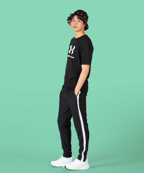 UNDER ARMOUR(アンダーアーマー)の「UAスポーツスタイルロゴ ショートスリーブ Tシャツ(トレーニング/メンズ)(Tシャツ/カットソー・メンズ・ネイビー/グレー/ブラック/ホワイト・L/XXL/S/M/XL/3XL)」の14枚目の写真