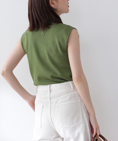 N.（N. Natural Beauty Basic）（エヌエヌナチュラルビューティーベーシック）の「◆総針ボトルネックノースリーブニット（ニット/セーター・レディース・ブラック/ブラウン/オフホワイト/イエロー/グリーン・MEDIUM）」の7枚目の写真