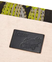 ロエベ パテント ポーチ C510PT1X01_6908_1Q.jpg