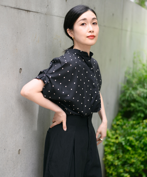 journal standard L'essage（ジャーナルスタンダードレサージュ）の「《追加》タックスリーブシャツ（シャツ/ブラウス・レディース・ブラウン/ネイビー/ホワイト系その他/ブラック系その他・FREE）」の2枚目の写真