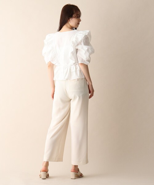 OPAQUE.CLIP(オペークドットクリップ)の「◆フリルデザインVネックブラウス(シャツ/ブラウス・レディース・ブラック/ホワイト系/レッド系1・38)」の14枚目の写真