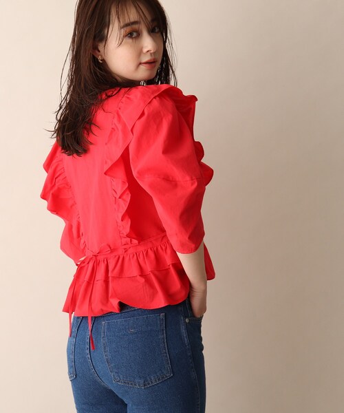 OPAQUE.CLIP(オペークドットクリップ)の「◆フリルデザインVネックブラウス(シャツ/ブラウス・レディース・ブラック/ホワイト系/レッド系1・38)」の16枚目の写真