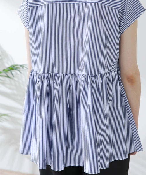 URBAN RESEARCH Sonny Label（アーバンリサーチサニーレーベル）の「『WEB/一部店舗限定』ペプラムギャザーブラウス（シャツ/ブラウス・レディース・グレー/ホワイト/ブルー/ブラック・FREE）」の13枚目の写真