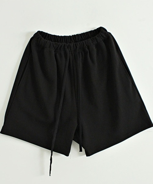 NO NEED(ノーニード)の「ワイドシルエット裏毛ショートパンツ ワイドパンツ/スウェットパンツ/イージーパンツ/(スウェットパンツ・メンズ・ブラック/グレー・フリ-)」の2枚目の写真