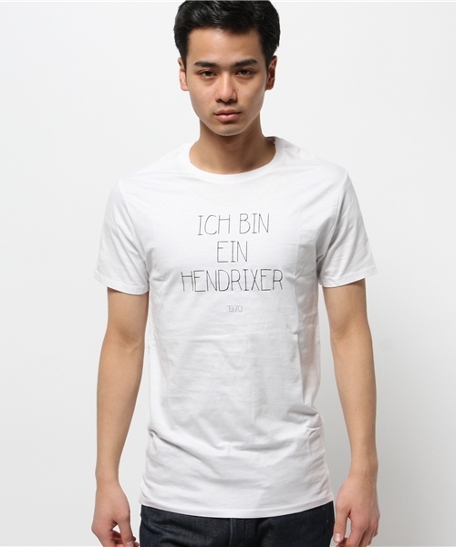 CIVISSUM（シビズム）の「CIVISSUM: オーガニックコットン プリント Tシャツ（Tシャツ/カットソー・メンズ・ブラック/ホワイト系その他/ネイビー/ホワイト・MEDIUM/LARGE/SMALL）」の2枚目の写真