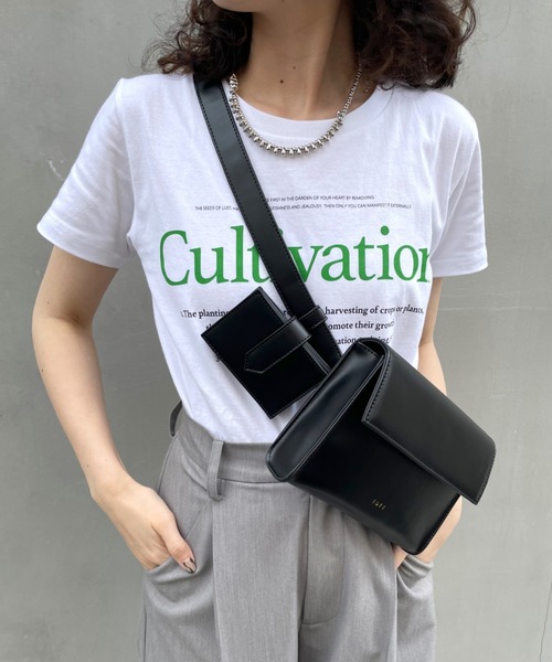 loti（ロティ）の「WEB限定 loti カードケース付きボディBAG（ショルダーバッグ・レディース・オフホワイト/ブラック/ピンク・FREE）」の3枚目の写真