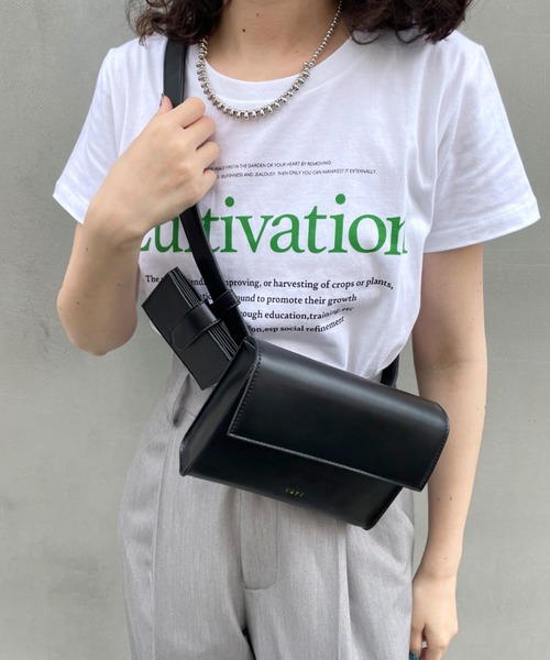loti（ロティ）の「WEB限定 loti カードケース付きボディBAG（ショルダーバッグ・レディース・オフホワイト/ブラック/ピンク・FREE）」の12枚目の写真