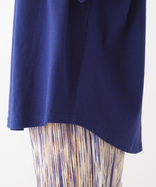 OMNES（オムネス）の「撥水加工タックボリューム半袖Tシャツ（Tシャツ/カットソー・レディース・ベージュ/ホワイト/ブラック/ピンク/ネイビー・FREE）」の6枚目の写真