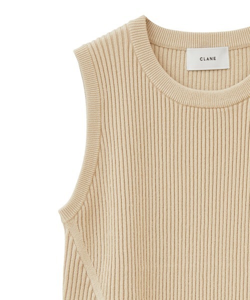 CLANE（クラネ）の「SLANT CUT NO SLEEVE KNIT TOPS（ニット/セーター