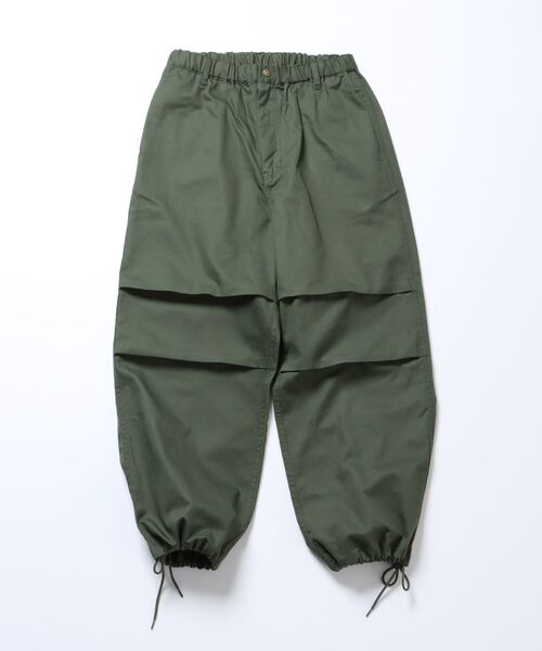 BEN DAVIS(ベンデイビス)の「【BEN DAVIS(ベンデイビス)】SNOW WORKERS PANTS / カーゴポケット ルーズシルエット スノーワークパンツ ドローコード(カーゴパンツ・メンズ・ホワイト/ブラック/レッド/カーキ/ミント/マスタード/オレンジ/ブルー/ダークブラウン/グリーン/その他1/その他4/その他3/その他2/その他7/その他6/その他5・SMALL/MEDIUM/LARGE/X-LARGE)」の4枚目の写真