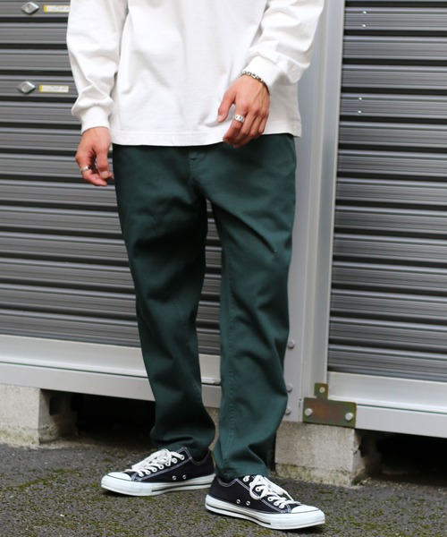 Salong hameu(サロン ハミュー)の「テーパードシルエット バギーワイドデニムパンツ メンズ レディース/カラーパンツ/ジーンズ(デニムパンツ・メンズ・ライトブルー/ダークグリーン/インディゴブルー/アイボリー/ブラック系その他/ライトインディゴブルー/ブルー系その他/ワンウォッシュ/ケミカルウォッシュ/ブラック系その他2/ブラック系その他3・S/M/L)」の6枚目の写真
