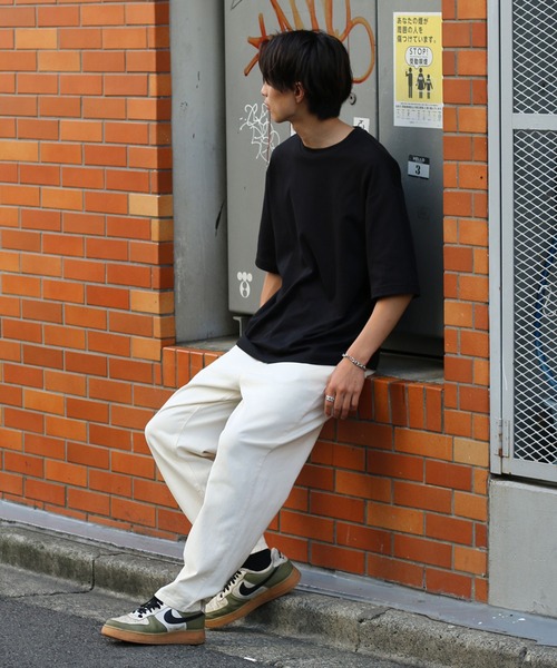 Salong hameu(サロン ハミュー)の「テーパードシルエット バギーワイドデニムパンツ メンズ レディース/カラーパンツ/ジーンズ(デニムパンツ・メンズ・ライトブルー/ダークグリーン/インディゴブルー/アイボリー/ブラック系その他/ライトインディゴブルー/ブルー系その他/ワンウォッシュ/ケミカルウォッシュ/ブラック系その他2/ブラック系その他3・S/M/L)」の22枚目の写真